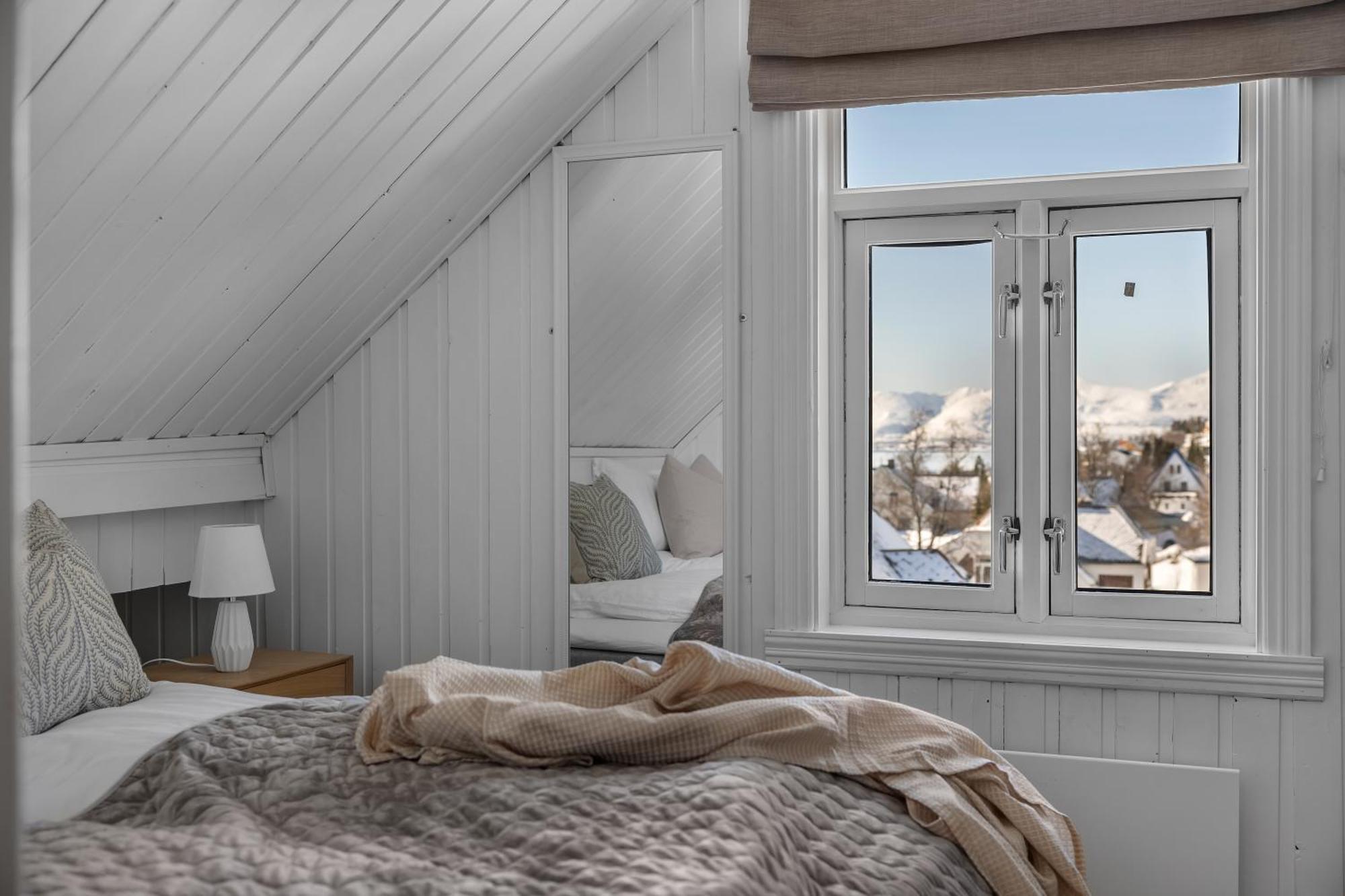 Cozy Central Loft Apartment With Amazing View Τρόμσο Εξωτερικό φωτογραφία