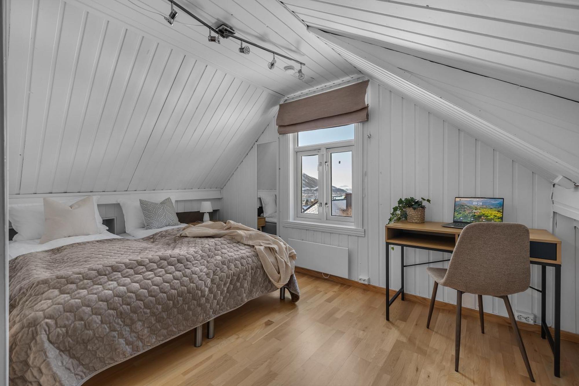 Cozy Central Loft Apartment With Amazing View Τρόμσο Εξωτερικό φωτογραφία
