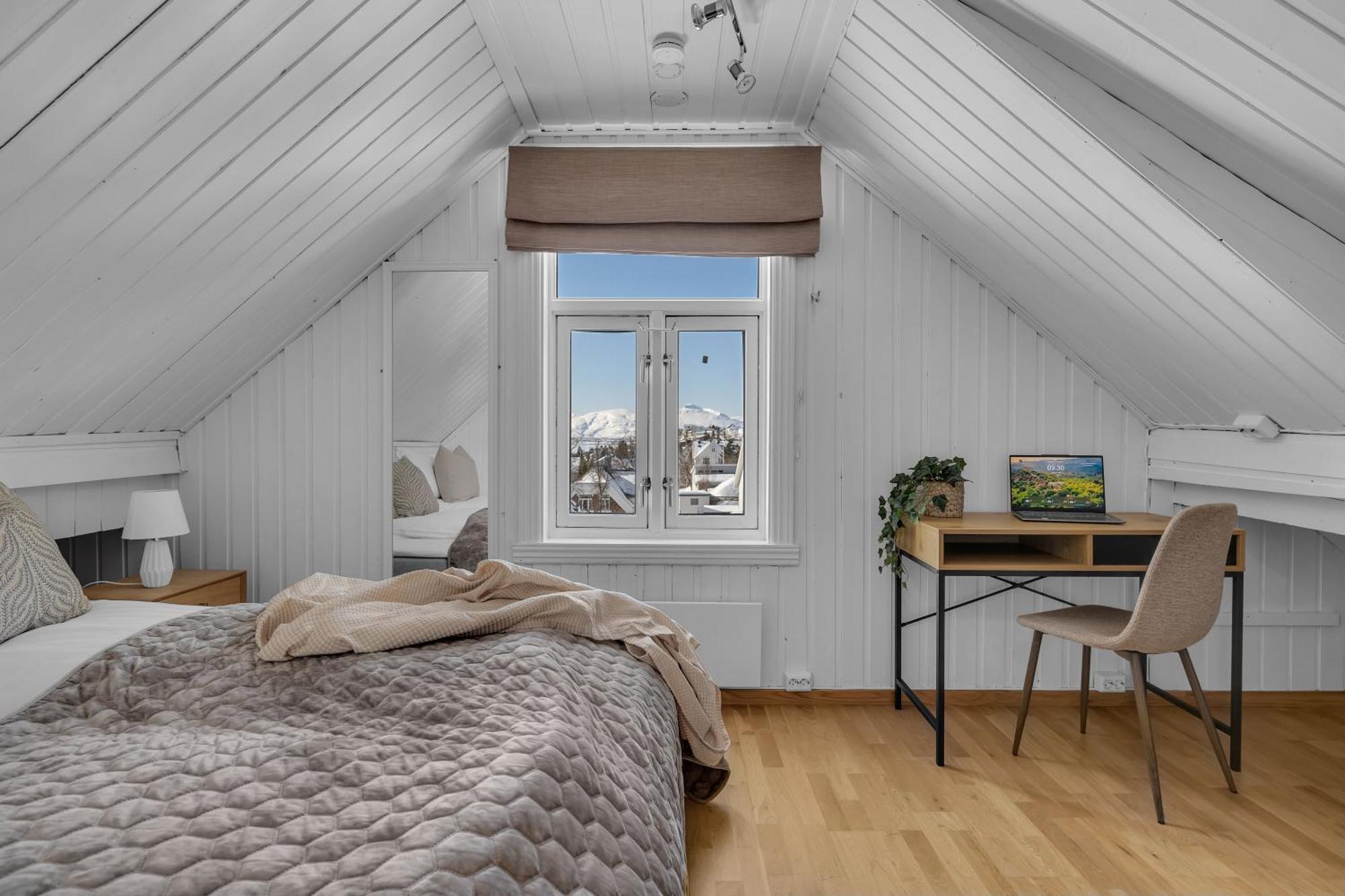 Cozy Central Loft Apartment With Amazing View Τρόμσο Εξωτερικό φωτογραφία